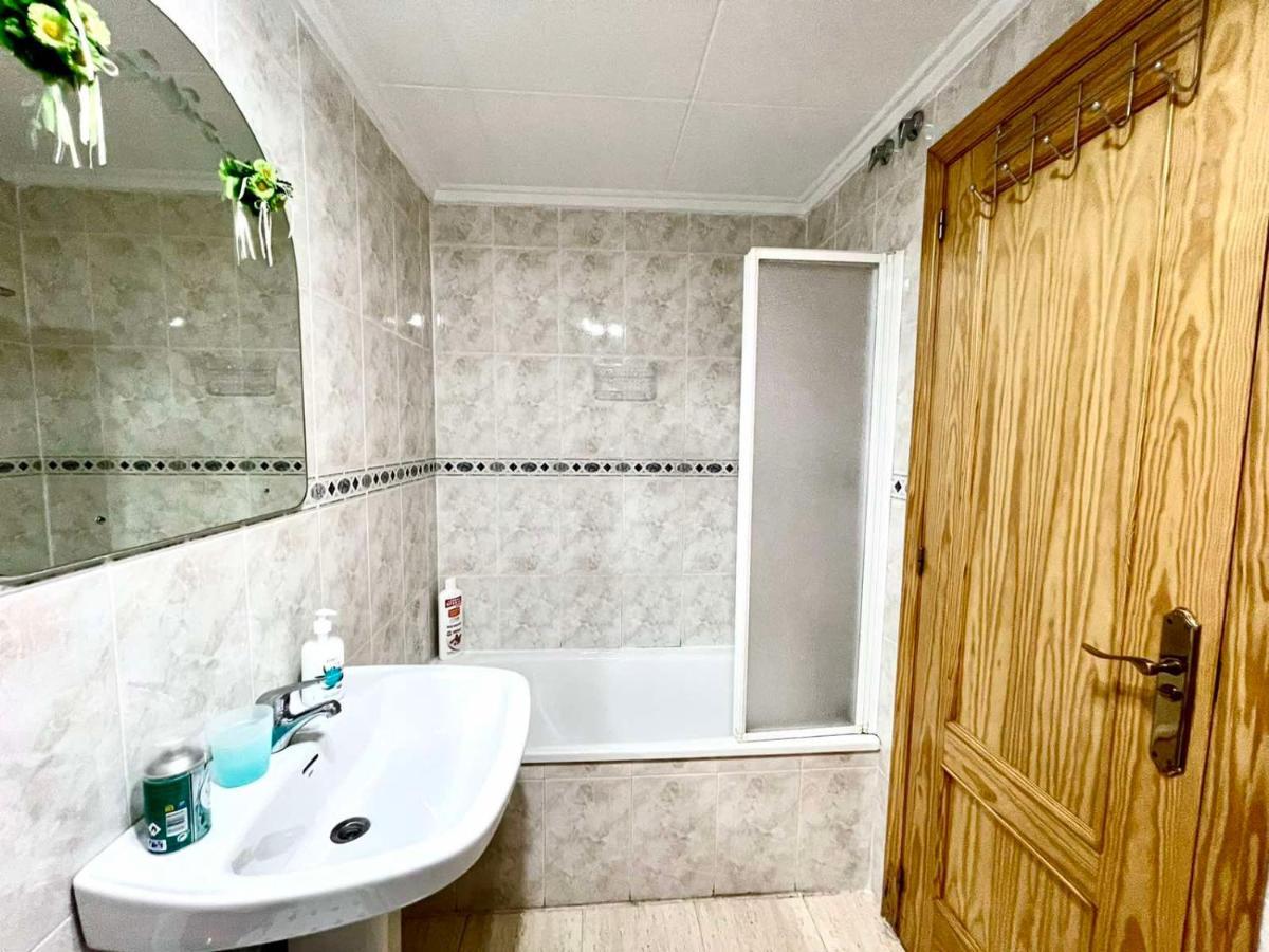 Torrevieja Comfortable Apartment Ngoại thất bức ảnh